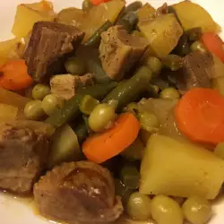Телешко с Картофи и Зеленчуци на Фурна
