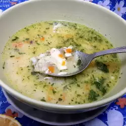 Вкусна супа с пилешко