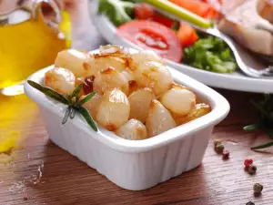 Как да карамелизираме лук правилно