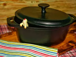 Как да премахнем ръждата на чугуна