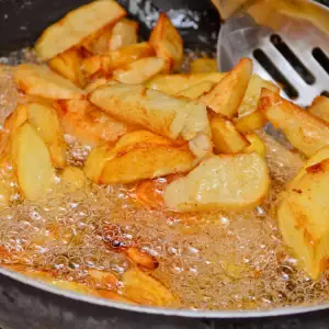 Пържене на картофи