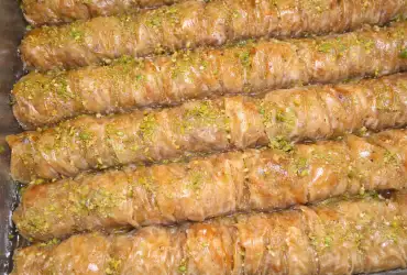 Турска баклава с шамфъстък - лесна домашна версия