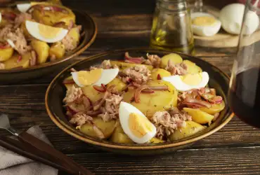 Испанска картофена салата - класика от Андалусия