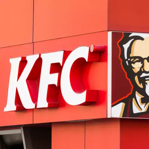 Танцуващите пилета на KFC вбесиха веганите
