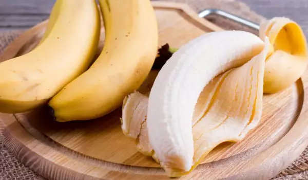 За какво да използваме банановите кори?