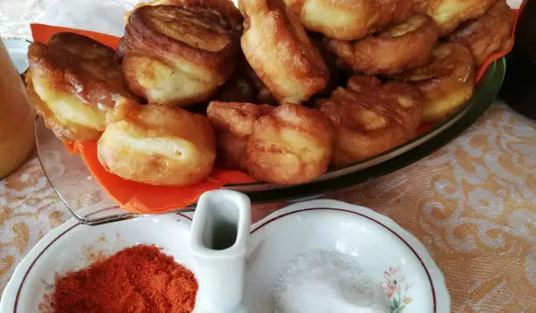 Традиционни български закуски