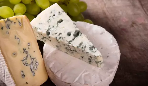 Как се съхранява синьо сирене?