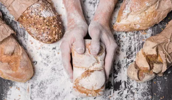 Кулинарна обиколка: Какъв хляб ядат хората по света (ГАЛЕРИЯ)