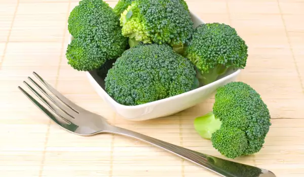 Как да приготвим вкусно броколи и за какво е полезно то