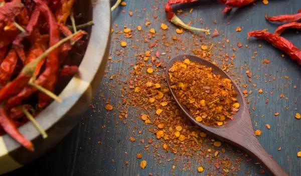 8 впечатляващи ползи за здравето на лютите червени чушки сорт Кайен