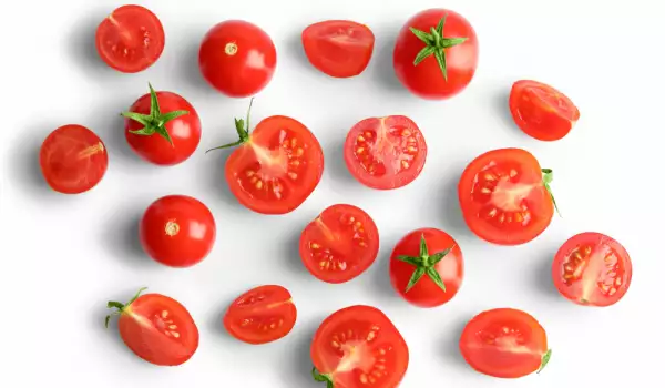 Как правилно да режем домати?