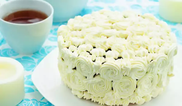 Как да си направите вкусен крем Пломбир за торта