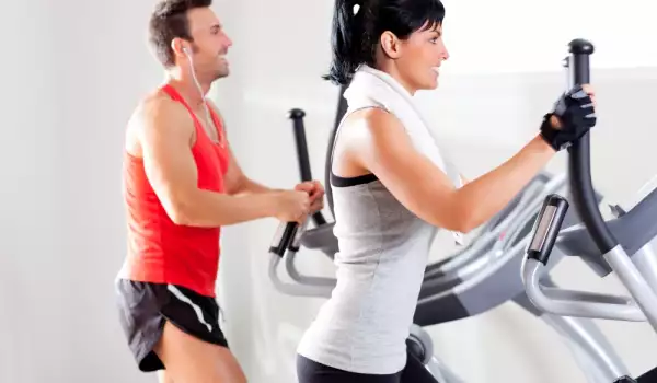 Помагат ли кардио упражненията за сваляне на корема?