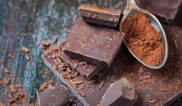 Как се прави домашен черен шоколад?