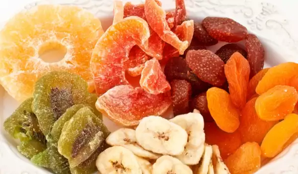 Озахарени плодове