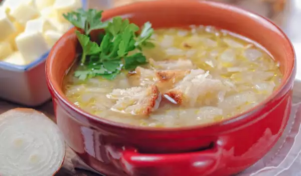 Спасете се от настинката с най-вкусните и полезни зимни супи