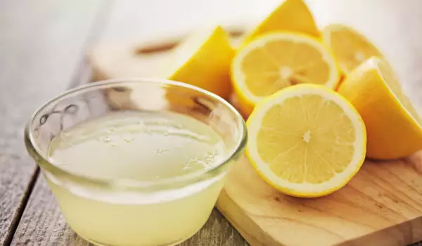 Как лесно да изстискаме лимон?