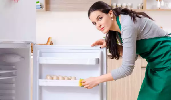 Кога и защо изключва хладилникът?