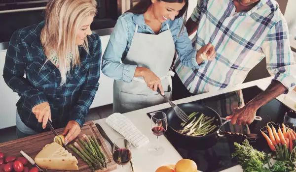 Да приготвяте храната си вкъщи - всички ползи и предимства