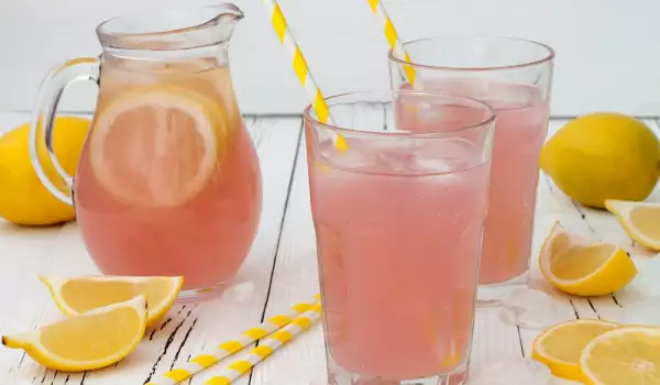 Може ли да се пие сок от грейпфрут на гладно?