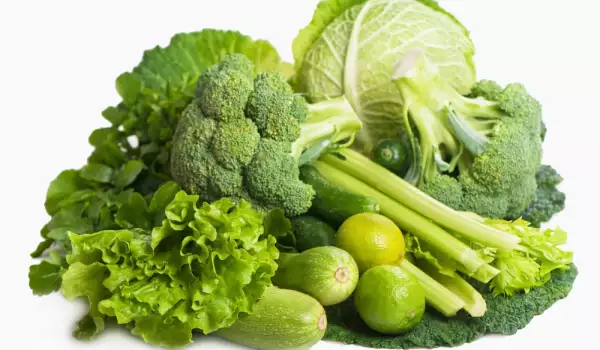 Спанакът и зелените зеленчуци пазят мозъка