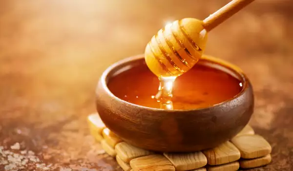 Осем причини да ядете мед всеки ден