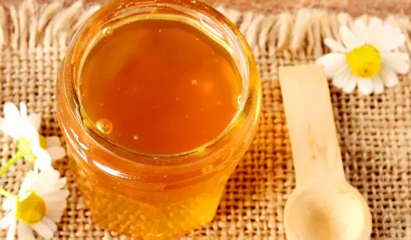Може ли да се яде мед в ранна бременност?