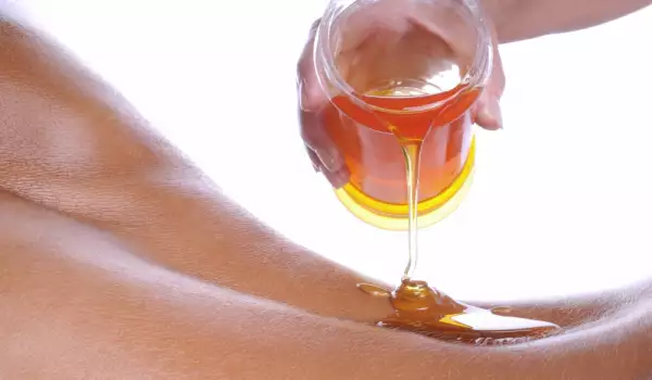 масаж с мед
