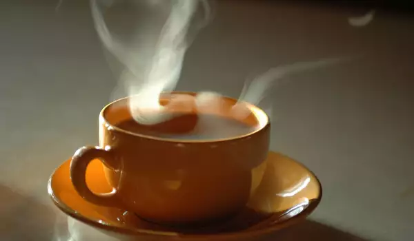 Съдържа ли кофеин инстантното кафе?