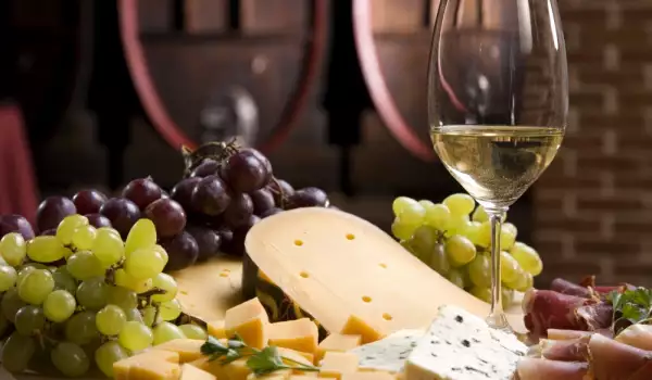 Какво вино за кое сирене е подходящо