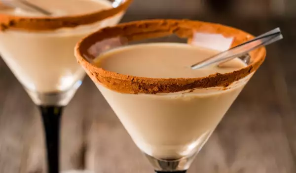 Ликьор с кафе и карамел