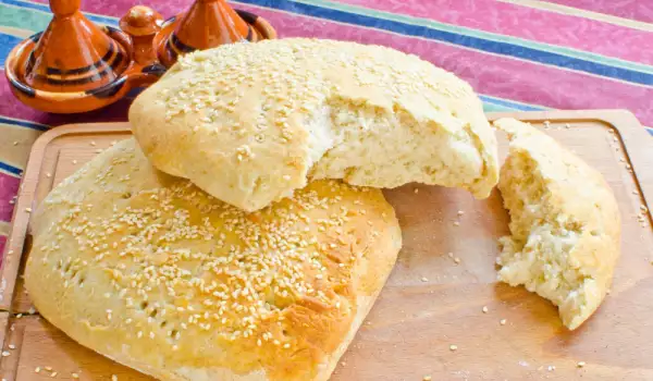 Да си направим пухкав марокански хляб
