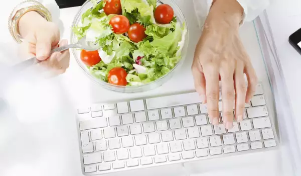 Здравословно хранене в офиса: 5 лесни правила