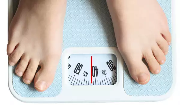 Как правилно да измерваме теглото си