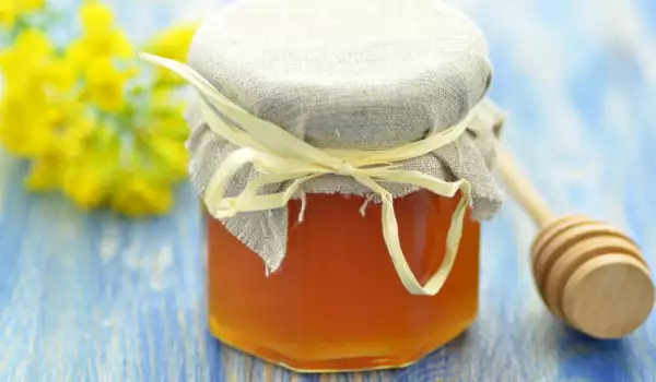 За и против захаросания мед