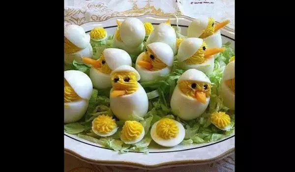 Оригинални идеи за салати с яйцата от Великден (СНИМКИ)