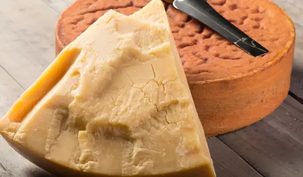 Швейцарско сирене Сбринц