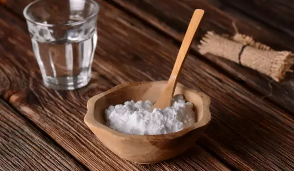 Как се разтваря сода бикарбонат?