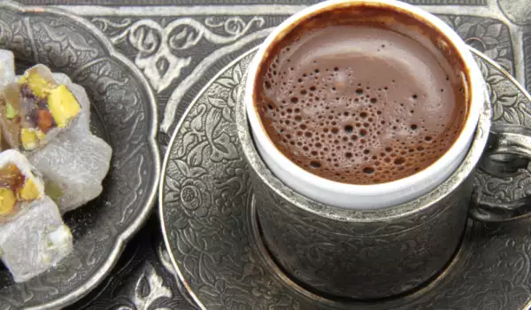 Как се прави турско кафе - ръководство за начинаещи