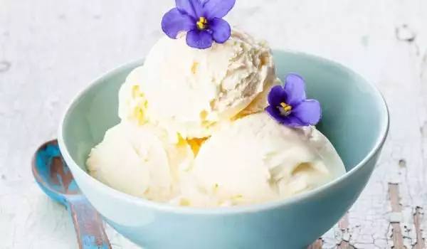 Ванилов сладолед