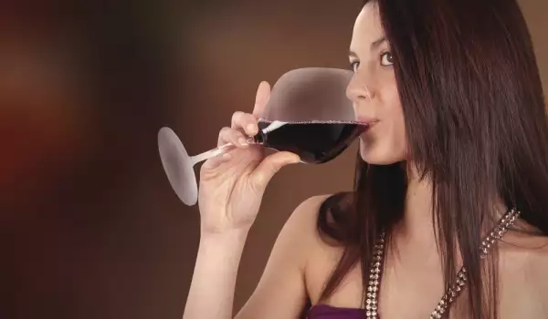 Пиене на Вино