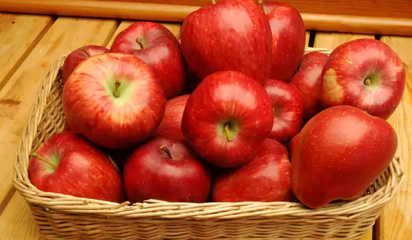 Ябълки