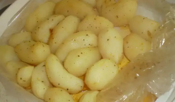 Колко време се задушават картофите?