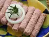Какво съдържат готовите кюфтета и кебапчета?