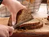 Как да разпознаем дали един хляб е пълнозърнест?