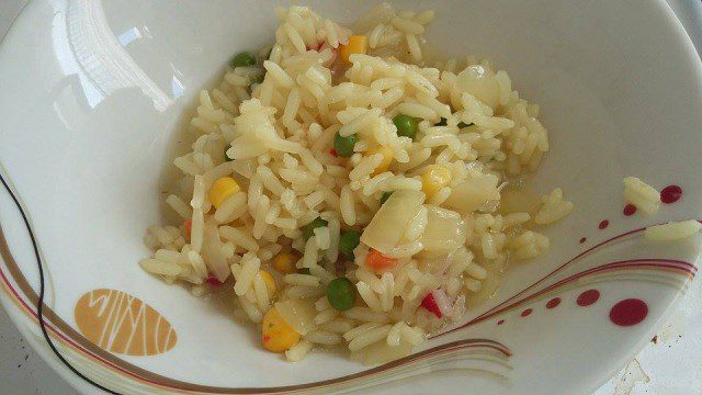 Бърз ориз със зеленчуци