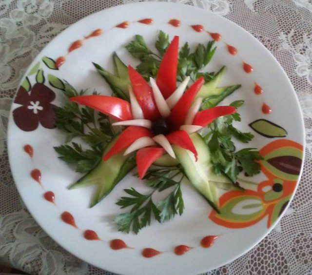 Идейни декорирани салати