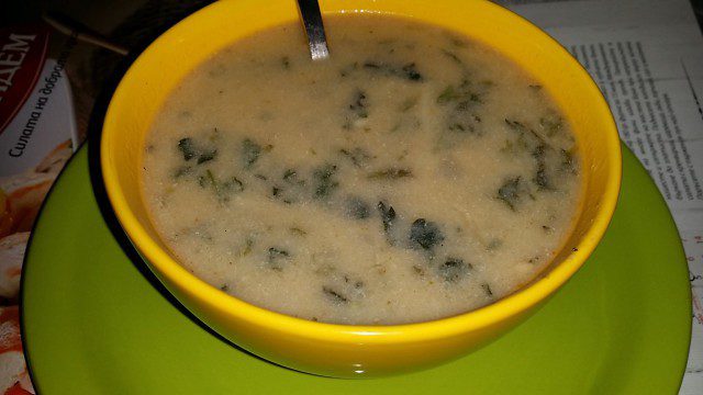 Средногорска супа от коприва