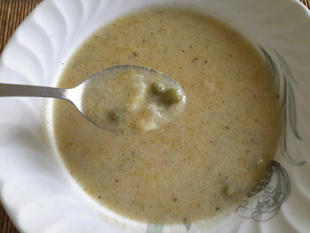 Супа с грах и картофи