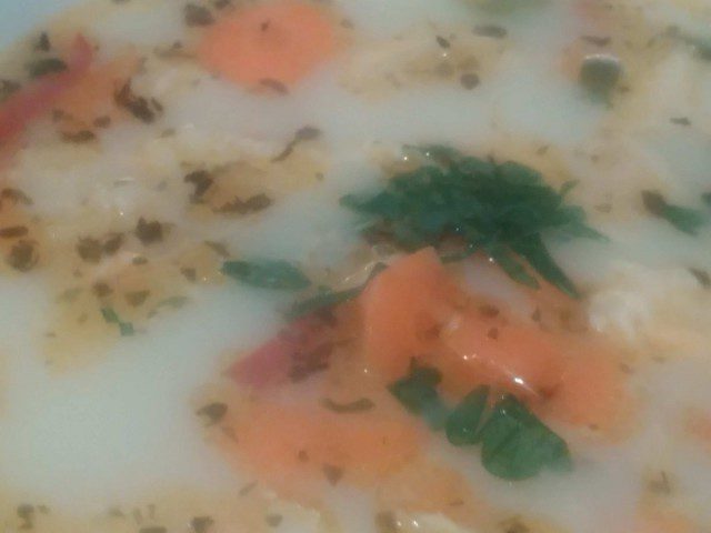 Рибена супа със сьомга